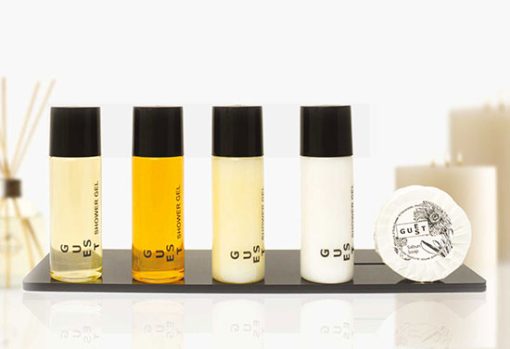 Otel Logo Baskılı Kozmetik Set 45ML Şişe